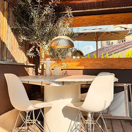 Apartment Palazzo Centini Toni - With Style *